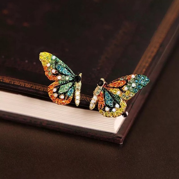 Colorful Butterfly Rhinestones Stud Earrings - Picture 4 of 10